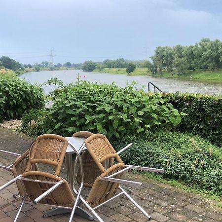 Thuiskomen, Genieten Aan Het Water Maaseik Exterior photo