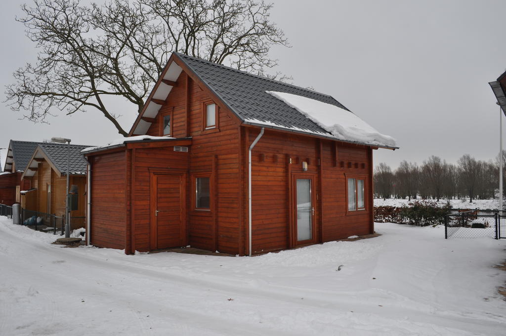 Thuiskomen, Genieten Aan Het Water Maaseik Room photo